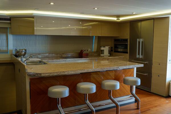 Hideout 65ft Horizon Yacht For Sale