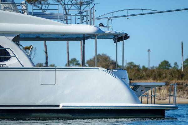 Hideout 65ft Horizon Yacht For Sale