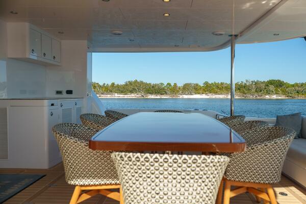 Hideout 65ft Horizon Yacht For Sale