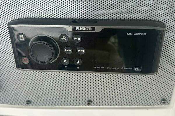 Photo of the 2016 Chris-Craft 