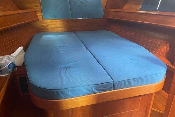 Jeanneau 45.2 Yacht For Sale