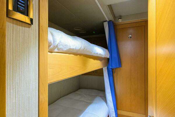 Westport Westport 112 Yacht For Sale