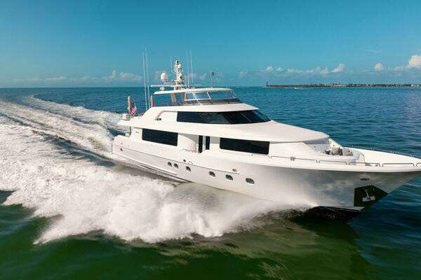 112-ft-Westport-2014-Westport 112-REMY ROO-North Palm Beach Florida United States yacht for sale