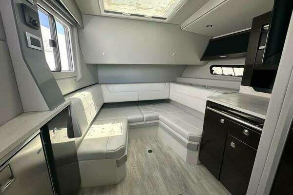 Formula 400 SSC Yacht For Sale