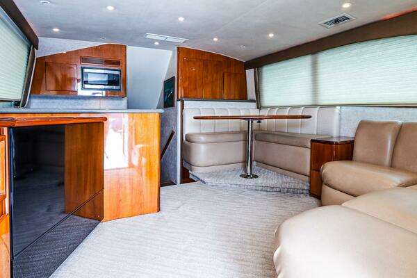Egg Harbor 42 Convertible Yacht For Sale