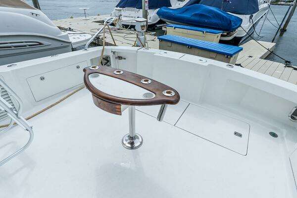 Egg Harbor 42 Convertible Yacht For Sale