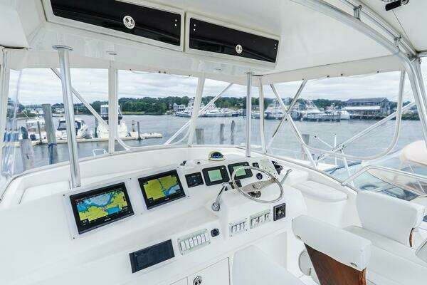 Egg Harbor 42 Convertible Yacht For Sale
