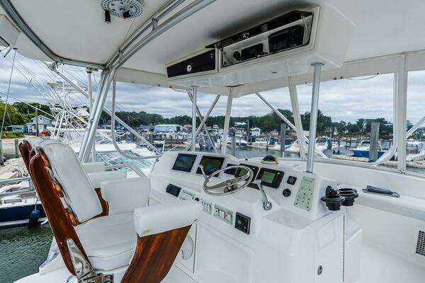 Egg Harbor 42 Convertible Yacht For Sale