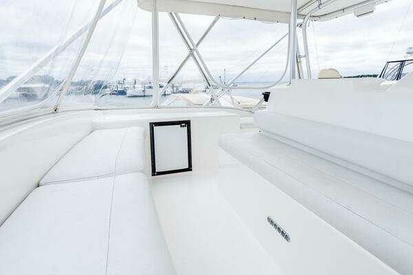 Egg Harbor 42 Convertible Yacht For Sale