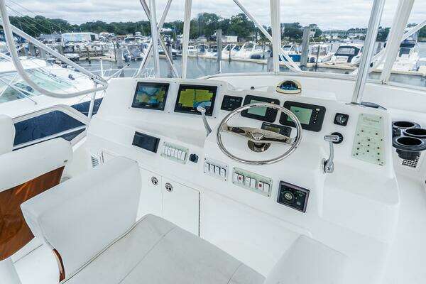 Egg Harbor 42 Convertible Yacht For Sale