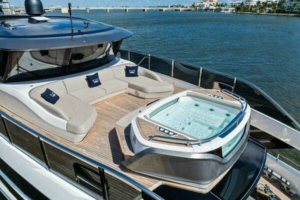 Princess X95 Yacht For Sale