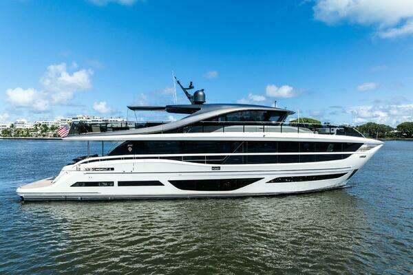 Princess X95 Yacht For Sale