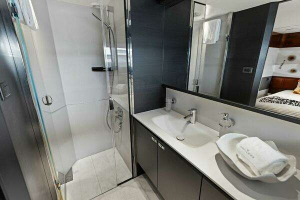 Princess X95 Yacht For Sale