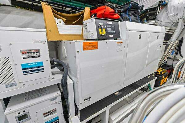 Princess X95 Yacht For Sale