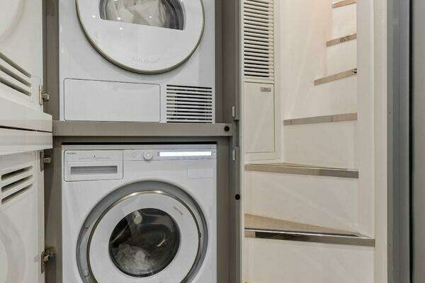 Princess X95 Yacht For Sale