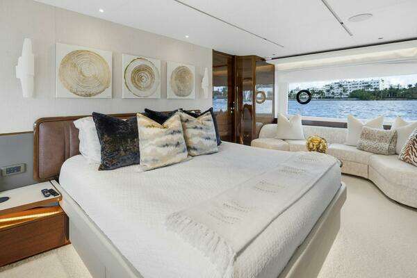Princess X95 Yacht For Sale