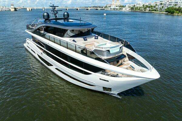 Princess X95 Yacht For Sale