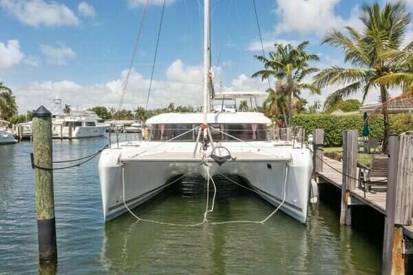 Lagoon  Yacht For Sale