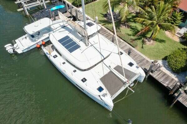 Lagoon  Yacht For Sale