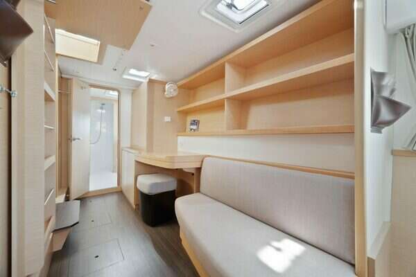 Lagoon  Yacht For Sale