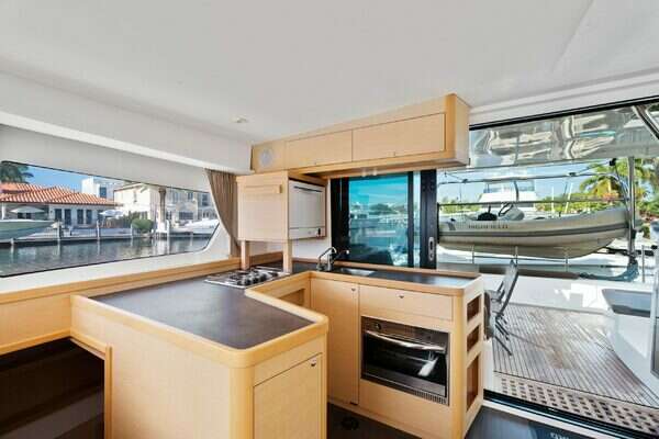 Lagoon  Yacht For Sale
