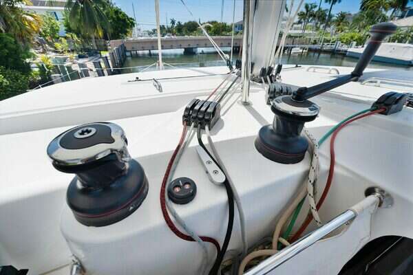 Lagoon  Yacht For Sale