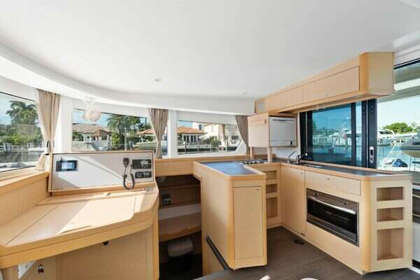 Lagoon  Yacht For Sale
