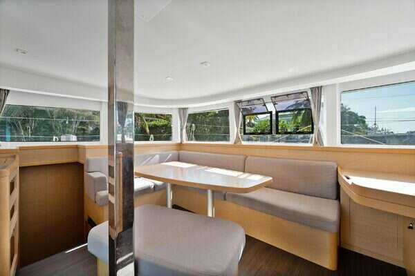 Lagoon  Yacht For Sale