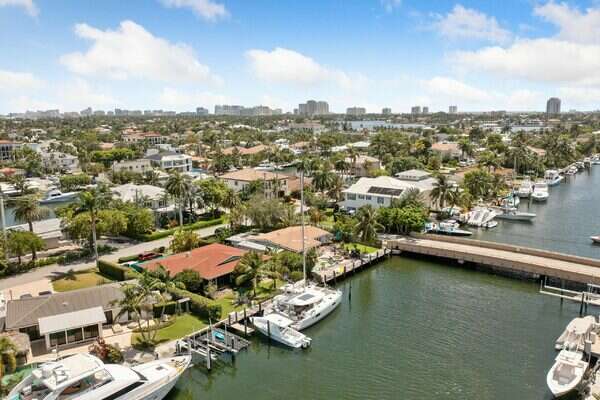 Lagoon  Yacht For Sale