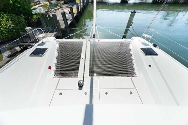 Lagoon  Yacht For Sale