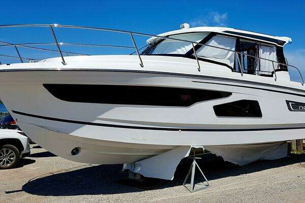 34-ft-Jeanneau-2020-NC 1095-Penetanguishene Ontario Canada yacht for sale