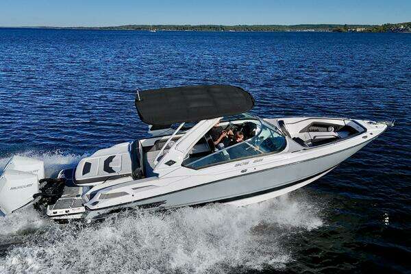 Monterey 305SS Yacht For Sale