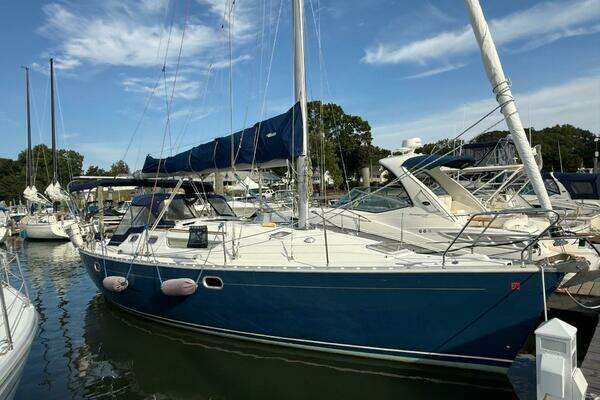 Photo of the 1999 Jeanneau 36.2 Sun Odyssey "Spindrift"