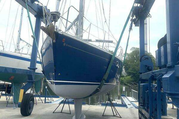 Photo of the 1999 Jeanneau 36.2 Sun Odyssey "Spindrift"