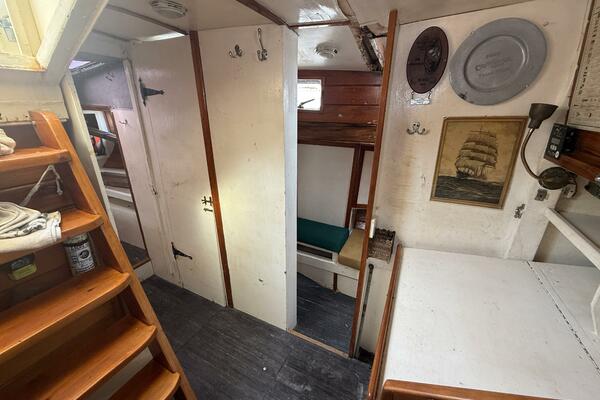 One World 52ft Colvin Yacht For Sale