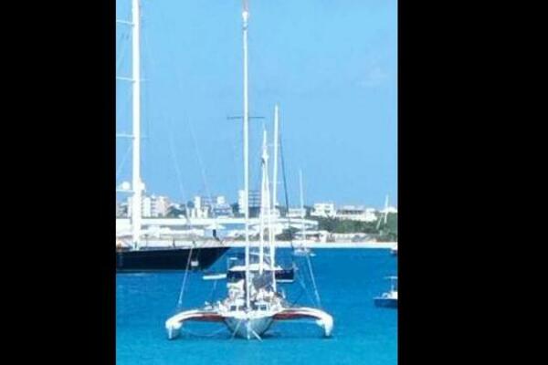 IMAGINE 42ft Custom Yacht For Sale