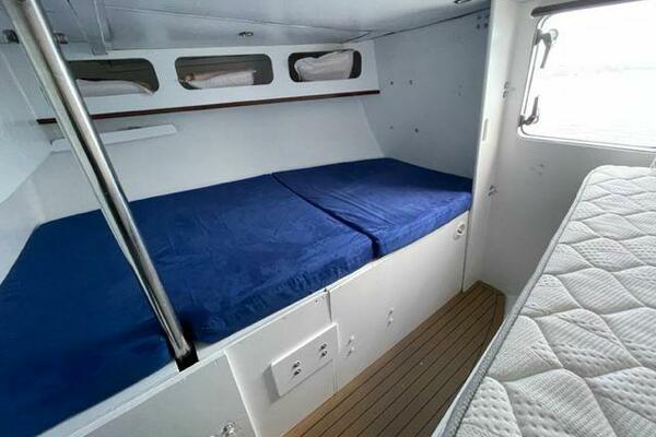 IMAGINE 42ft Custom Yacht For Sale