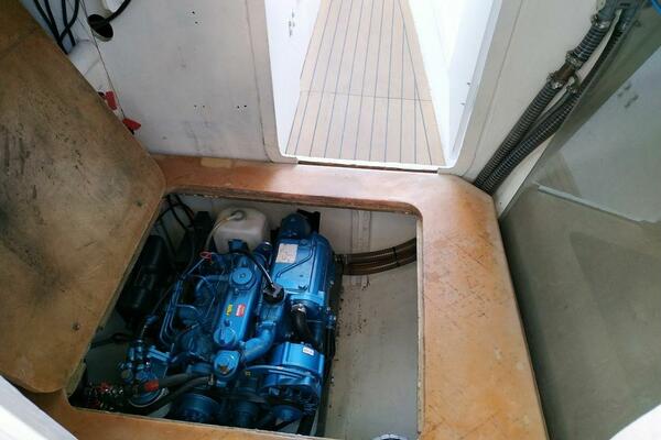 IMAGINE 42ft Custom Yacht For Sale