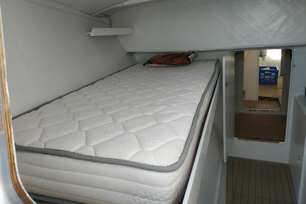 IMAGINE 42ft Custom Yacht For Sale