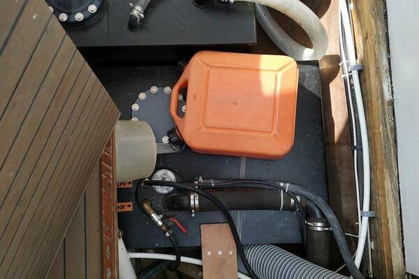 IMAGINE 42ft Custom Yacht For Sale