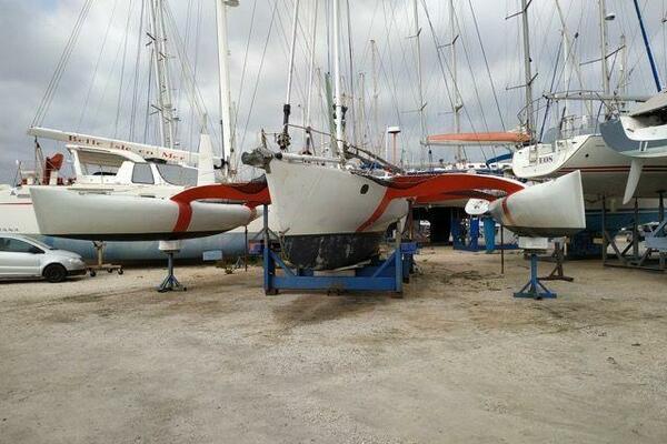 IMAGINE 42ft Custom Yacht For Sale