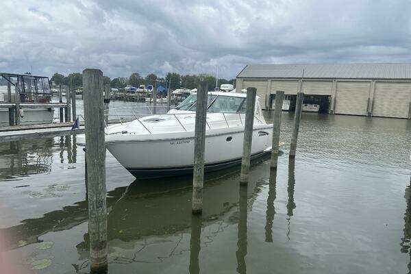 Tiara Yachts  Yacht For Sale