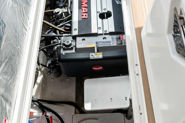 37ft Makai Yacht For Sale