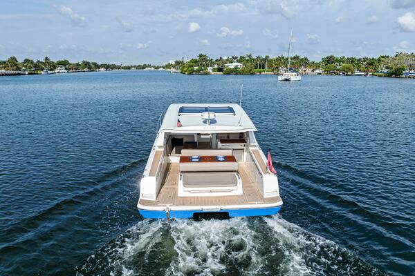 37ft Makai Yacht For Sale