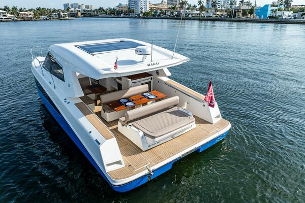 37ft Makai Yacht For Sale