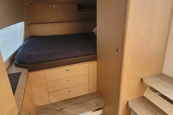 37ft Makai Yacht For Sale