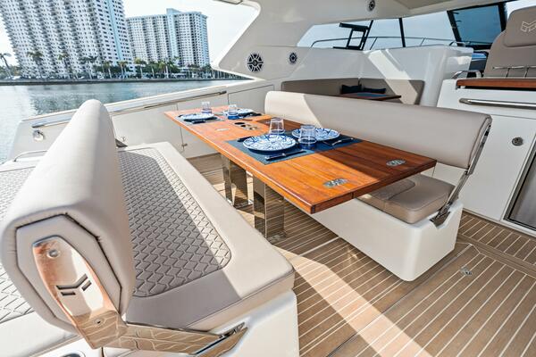 37ft Makai Yacht For Sale