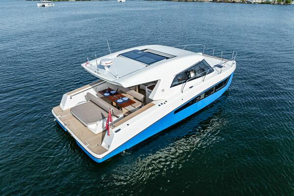 37ft Makai Yacht For Sale
