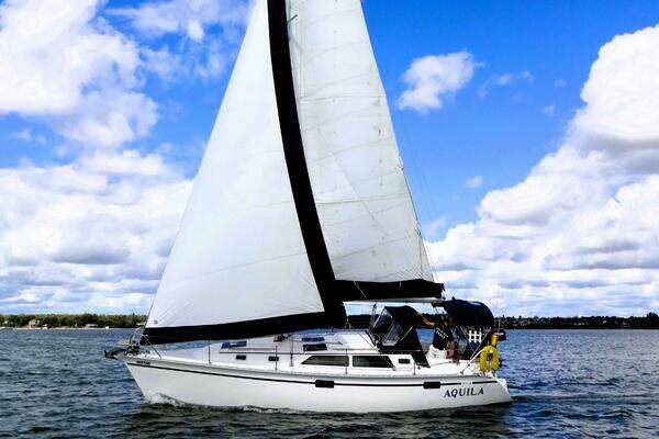 34-ft-Hunter-1992-33.5-Aquila-Indiantown Florida United States yacht for sale