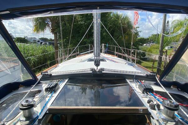 Aquila 34ft Hunter Yacht For Sale